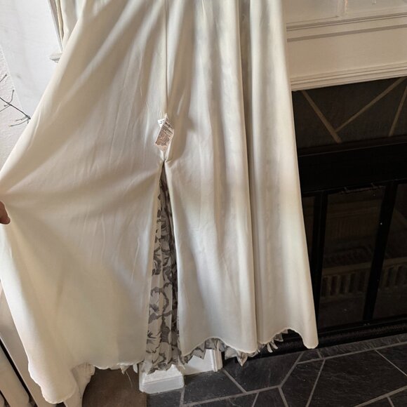 Banana Republic Pleated Skirt - Picture 11 of 15